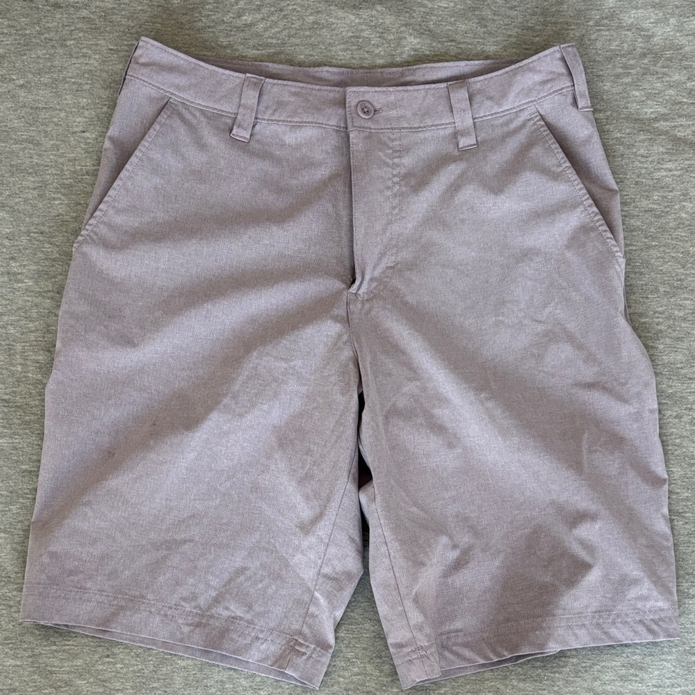 Men's C9 Lavender Flat front Shorts 30” waist 9” inseam Like New!